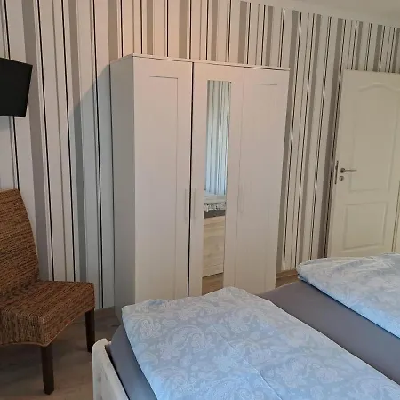 In Stadtvilla Andrea Апартаменты Тённинг